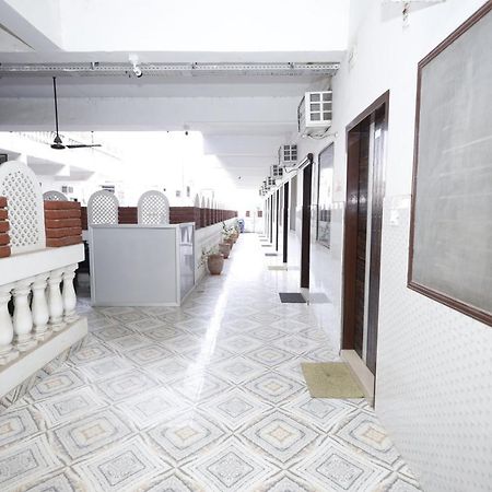 Hotel K Fort Dzsálandhár Kültér fotó
