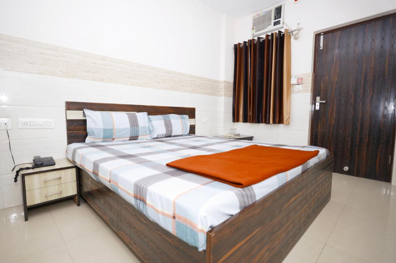 Hotel K Fort Dzsálandhár Kültér fotó